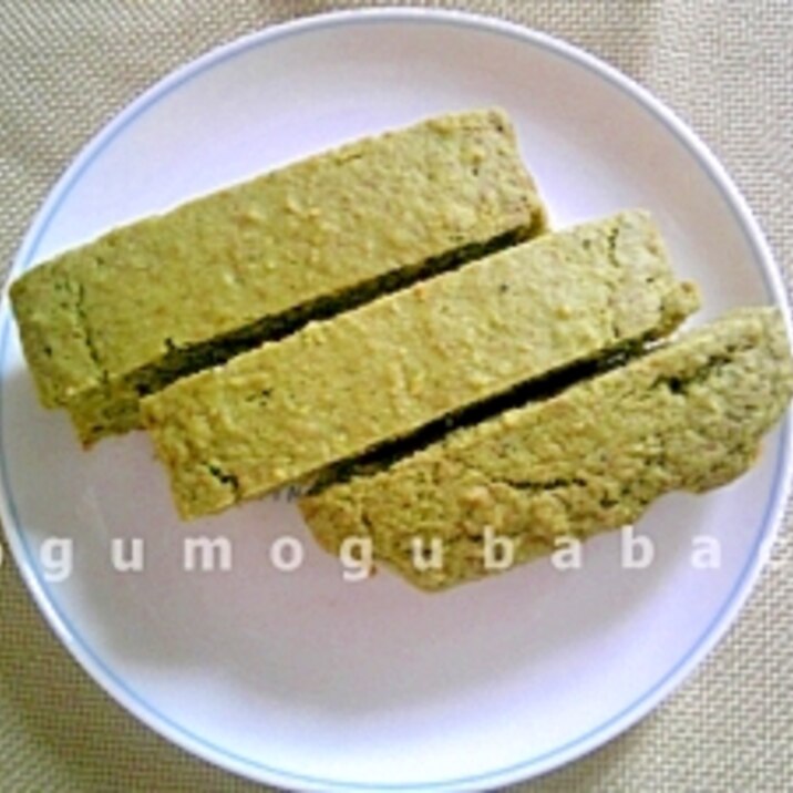 緑茶とおからのもちもちケーキ